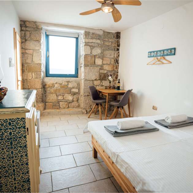 kamniti-rob-room-Barbi-2
